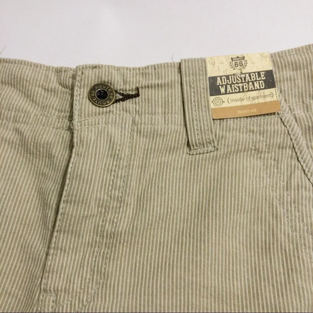 NWT Route 66 Boy’s Cargo Shorts Sz 6